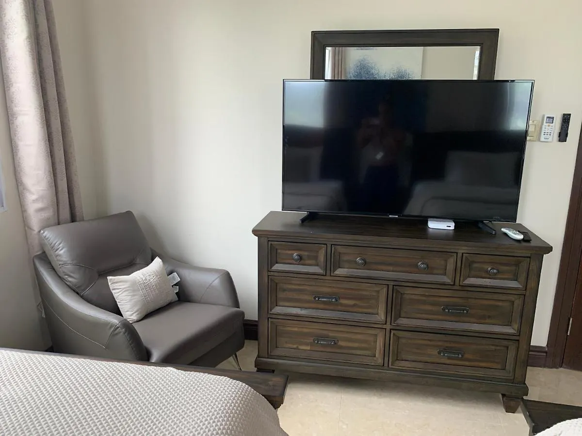 Apartment Norbrook Suites Kingston